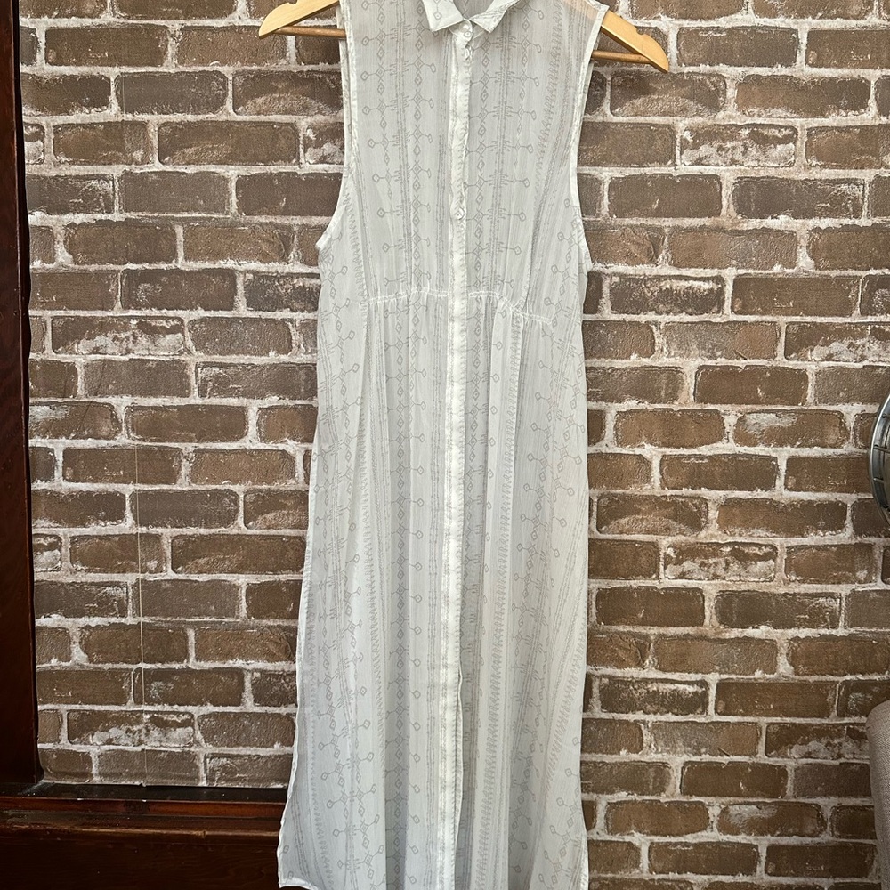 Kimchi Blue Light Gray Sleeveless Midi Dress